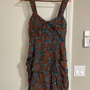 Adorable print dress with pockets